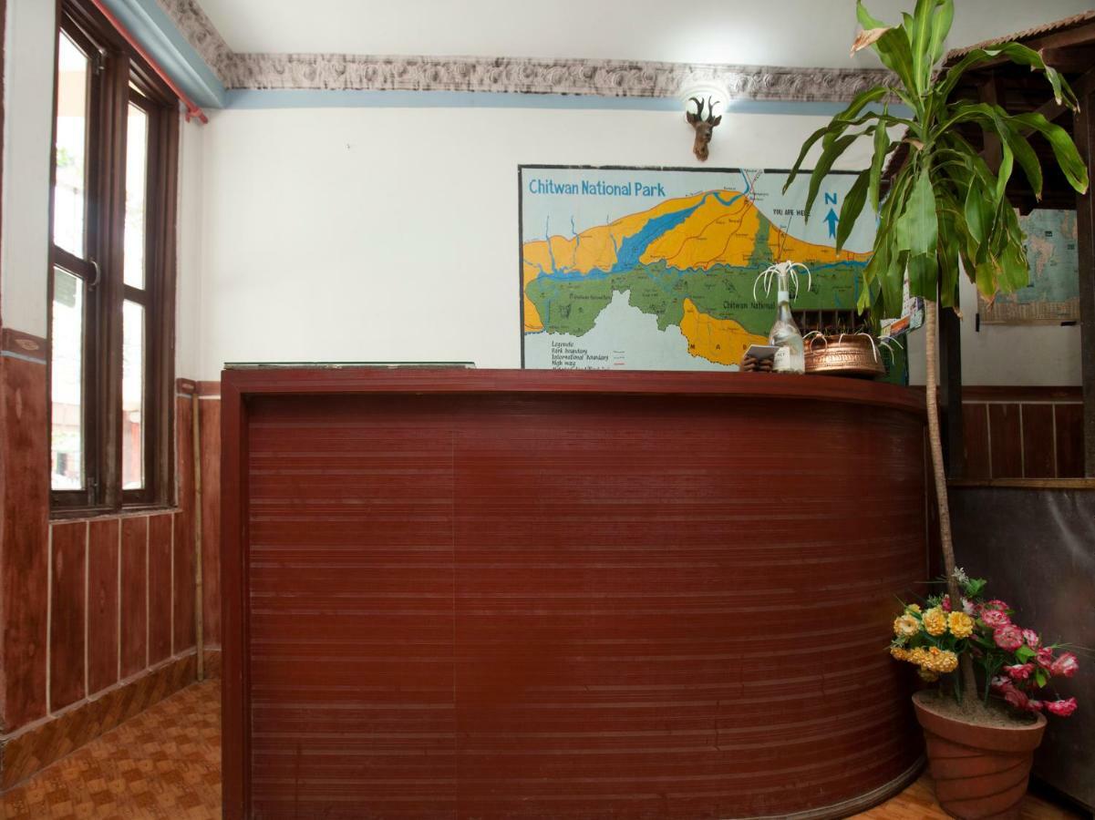 Spot On 486 Hotel Holy Lodge Sauraha Luaran gambar